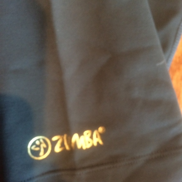ZUMBA OUTFIT   Leggings Large  Top XL  NWT - Picture 5 of 8